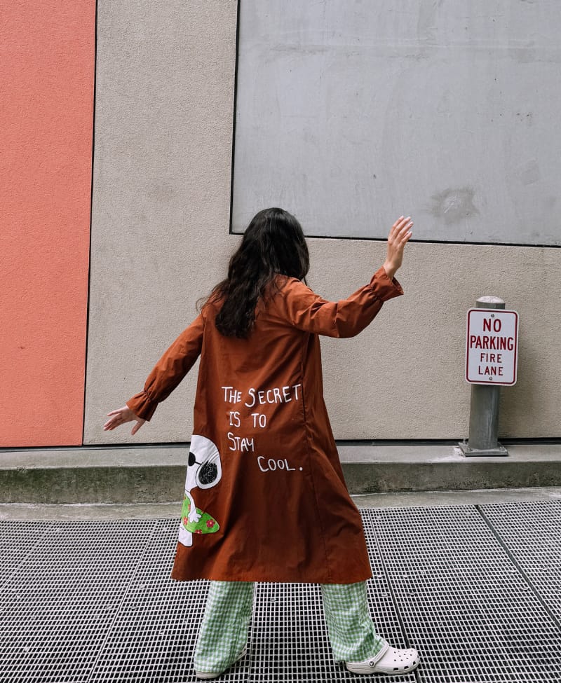 Snoopy with Surfboard