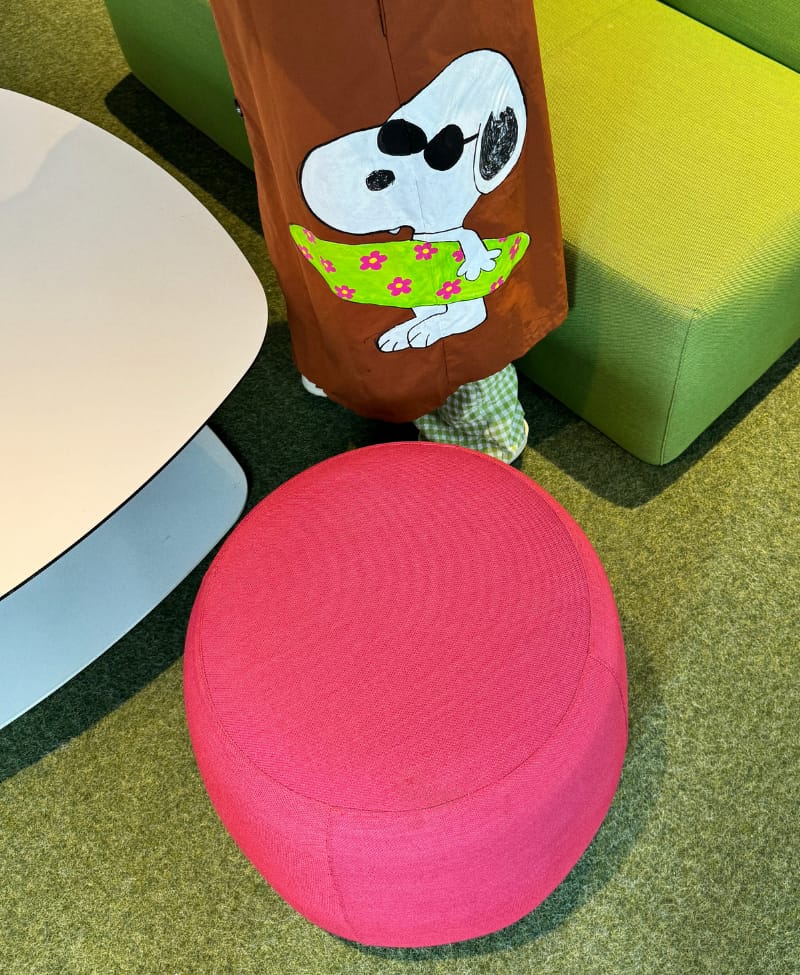 Snoopy with Surfboard - Image 3